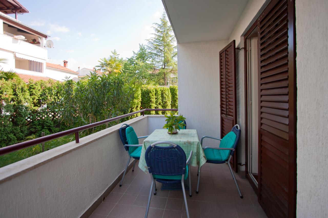 פורץ Apartments Neda מראה חיצוני תמונה